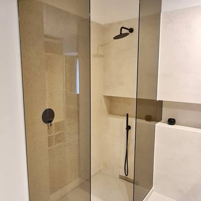 Location longue durée d’un appartement moderne de 2 pièces, Bucarest, Roumanie